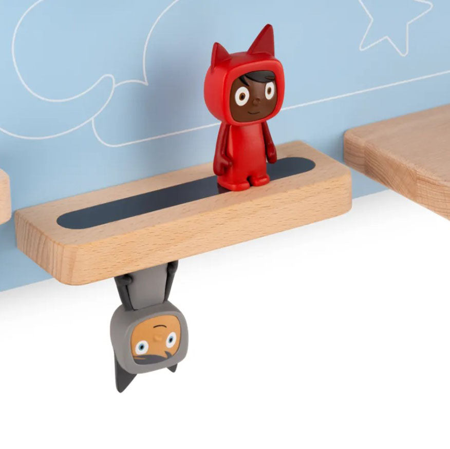 TONIES Wandregal Auf der Traumwolke perfect for creating a dreamy and organized kids' room ambiance