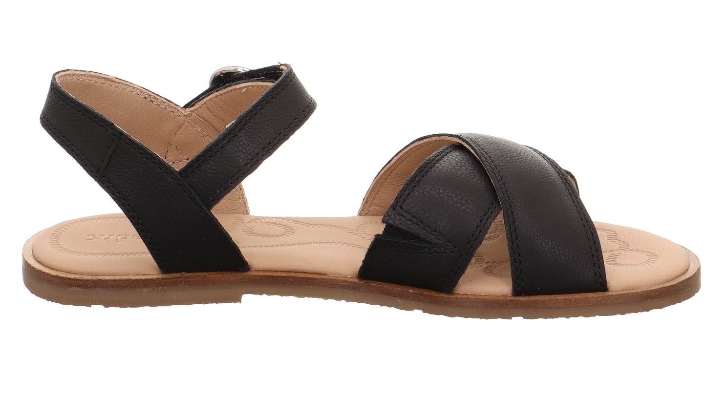 Black SUPERFIT FLAIR 1001-00 shoes with sleek design and comfortable fit