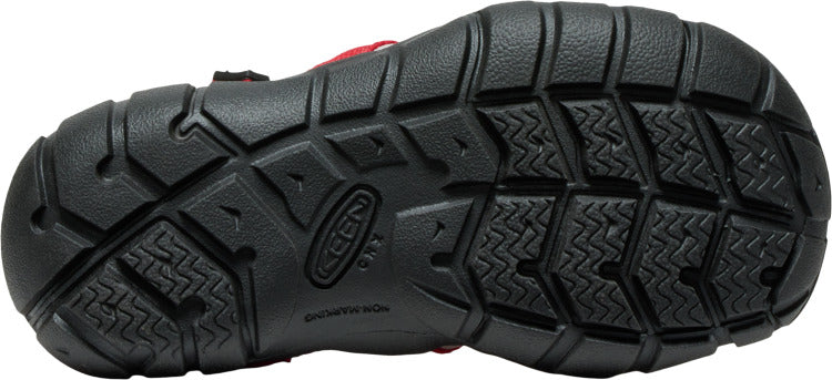 Sportliche und ergonomisch geformte Sandale für aktive Kinder im Freien