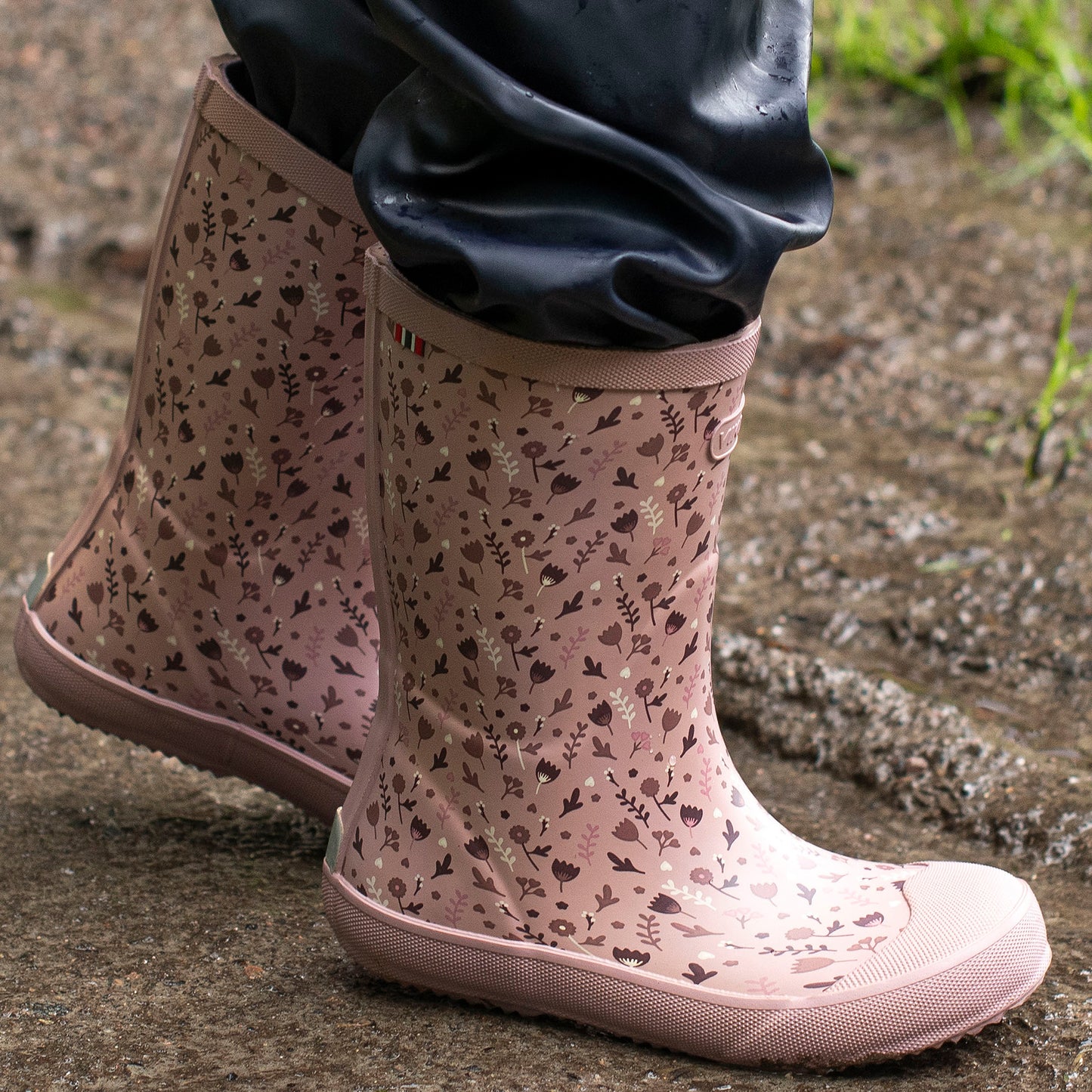 VIKING Gummistiefel INDIE PRINT - rosa / Streublümchen, pink floral pattern rubber boots for women