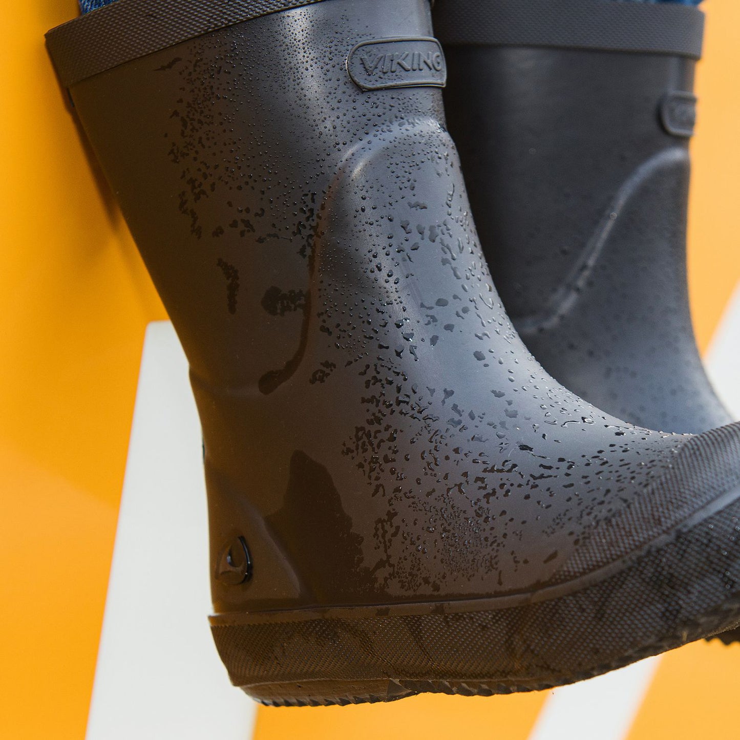 VIKING Gummistiefel INDIE ACTIVE - schwarz outdoor boots with reinforced toe and heel for added protection