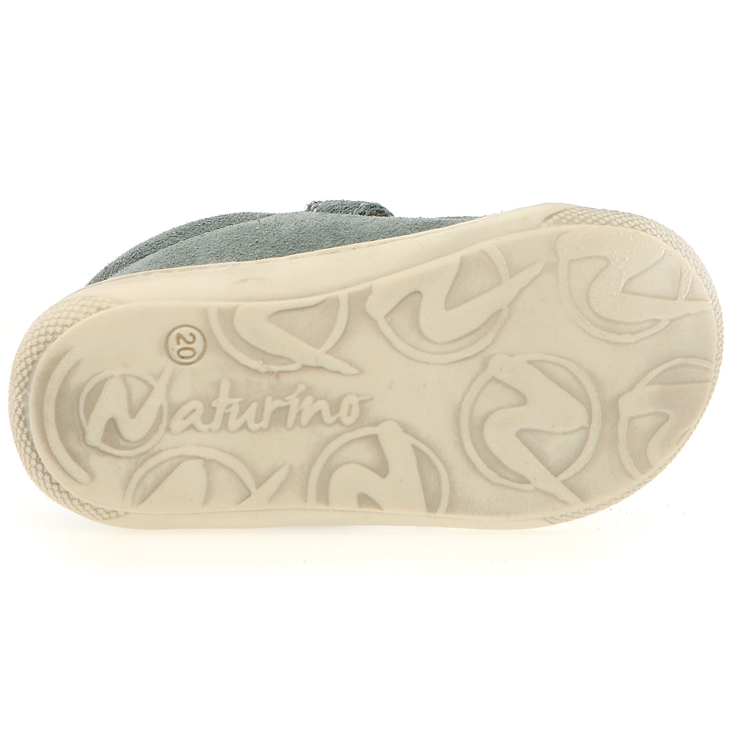 Schuh mit praktischem Klettverschluss und gepolstertem Einstieg