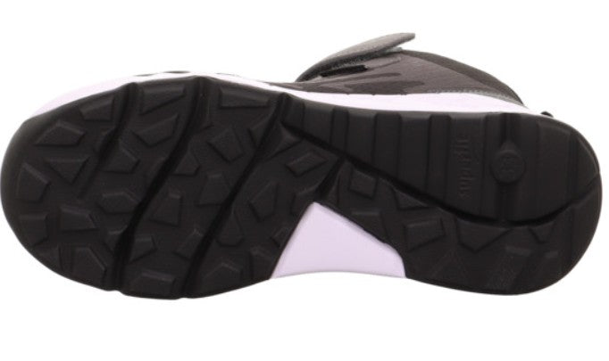 Komplette Ansicht des modischen und funktionellen SUPERFIT SYMPATEX Knöchelschuh FREE RIDE 570-20 in grau und schwarz