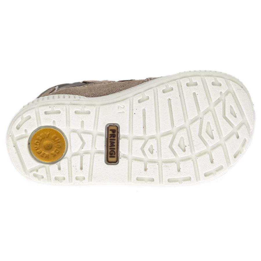 PRIMIGI GORE-TEX Knöchelschuh RIDE 28616-22 in taupe with glitzer detail, a durable and waterproof ankle boot for kids