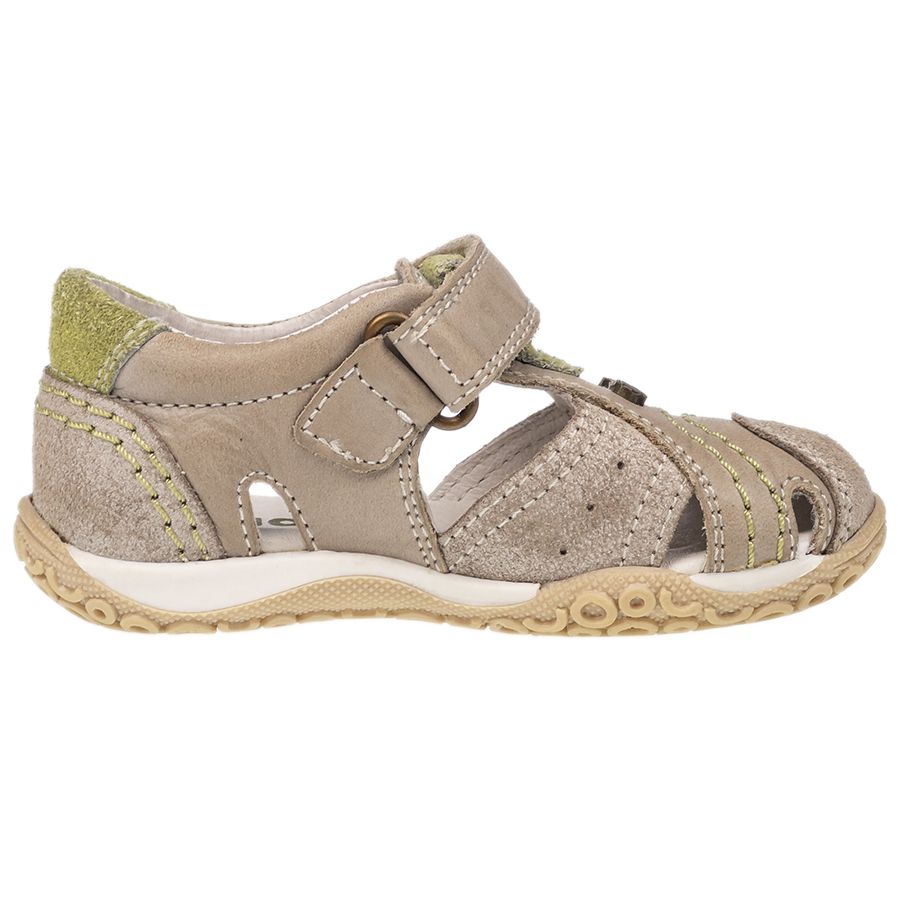 JOCHIE FREAKS Halbsandale 10070 in beige and lindgrün, a stylish and comfortable sandal for kids