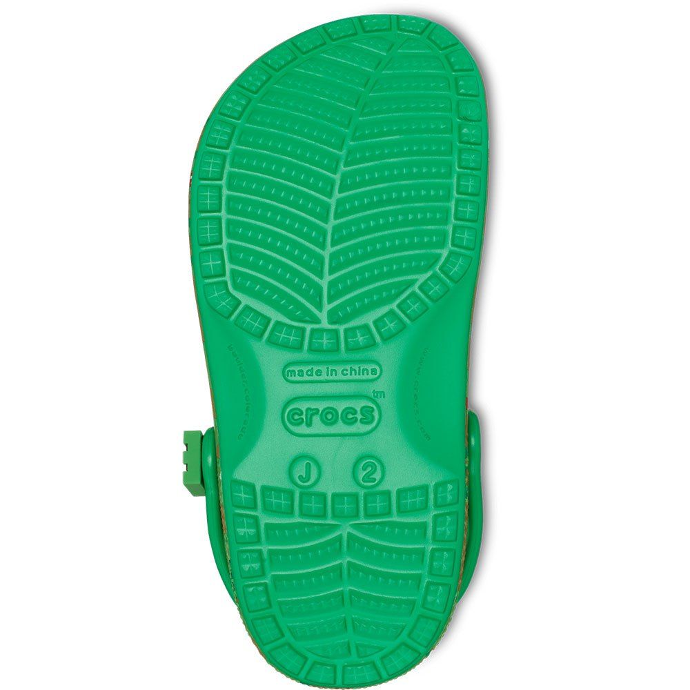 Close-up of the Minecraft design on CROCS MINECRAFT ELEVATED CLOG 208473-90H in green