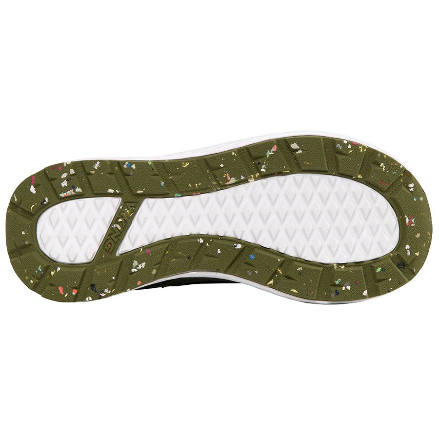 Person wearing the VIKING GORE-TEX Halbschuh VEME GTX - oliv while hiking in the mountains