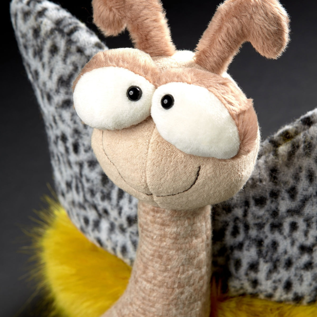 Sigikid BEASTS - Happy Day - 39858 plush toy, featuring a colorful and cheerful design, perfect for children's playtime and imaginative storytelling