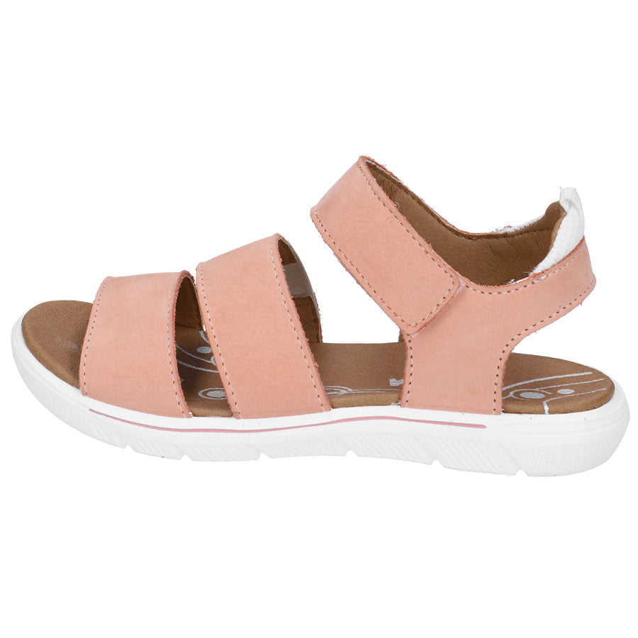 Lebendige Kindersandale in Korallenrot mit verspielten Details und hohem Style-Faktor