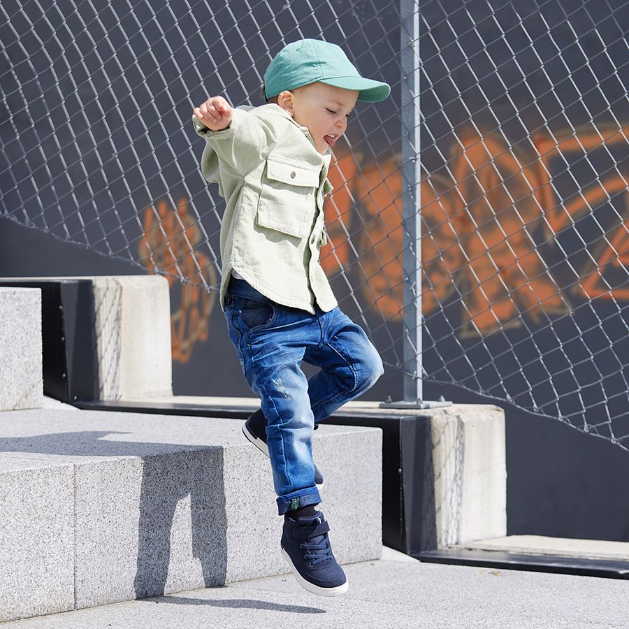 VIKING WATERPROOF Knöchelschuh SAMUEL MID - braun - A brown waterproof ankle shoe with durable sole and comfortable fit