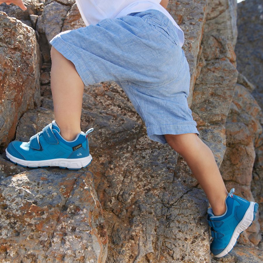 High-quality VIKING GORE-TEX Halbschuh VEME GTX in ocean blue, perfect for outdoor activities