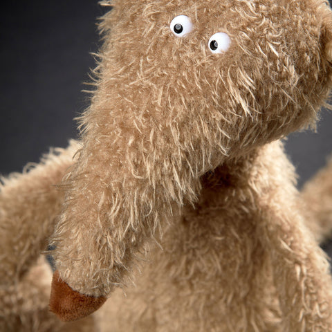 Sigikid BEASTS - NASENBÄR ACH GOOD! FAMILY & FR - 43303 plush toy, a cute and cuddly addition to any child's collection