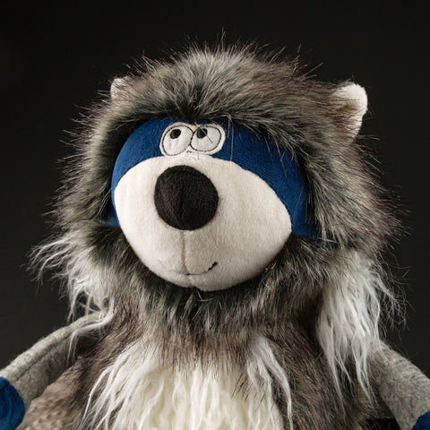 Spielzug für Kinder, das Spaß macht und gleichzeitig ein treuer Begleiter ist