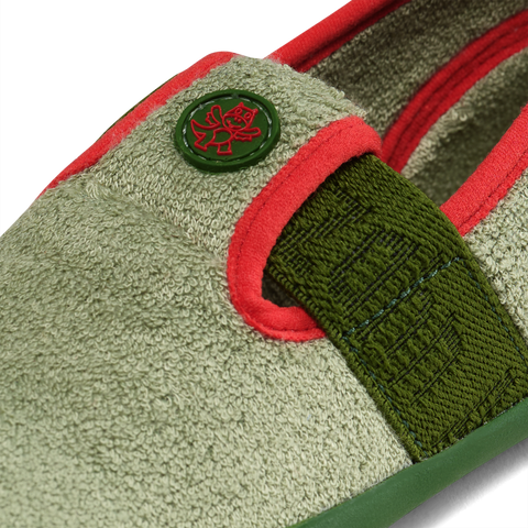  Qualitativ hochwertige Kinderhausschuhe 