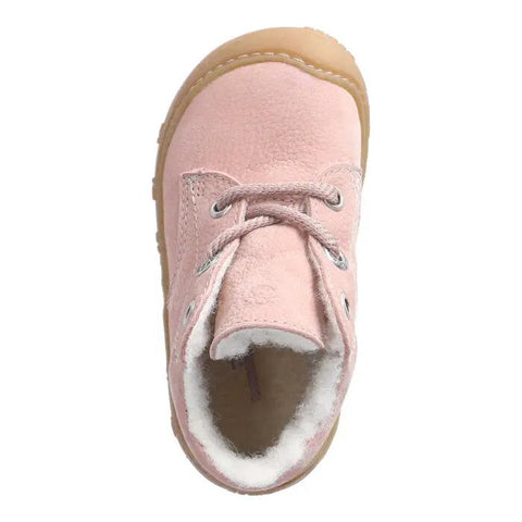 Ansicht von oben des Ricosta Knöchelschuh COLIN rosa Obermaterial und beige Sohle.