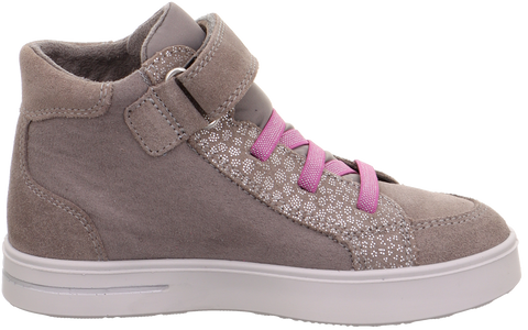 Seitenansicht eines beigen Sneaker Stella 811-250 mit pinken Klettbändern und gepunktetem Obermaterial.