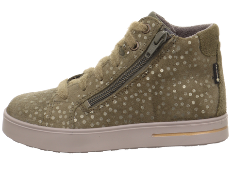 Seitenansicht des SUPERFIT GORE-TEX Knöchelschuh Stella 812-701 in oliv mit gepunktetem Obermaterial und seitlichem Reißverschluss.