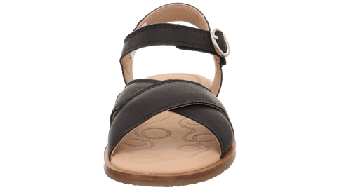 Superfit Flair 1001-00 in schwarz, a versatile and comfortable shoe for everyday wear