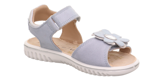  Elegante und vielseitige Sandale für den Sommer und den Alltag 