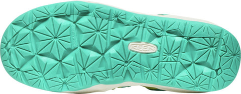 Trendige Kindersandale in türkis und lime, ideal für aktive Tage am Strand oder Spielplatz