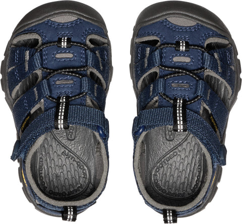 Atmungsaktive und wasserfeste Sandale für kleine Entdecker