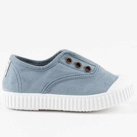 VICTORIA Slip-On-Sneaker ATLANTICO 106627 - rauchblau: Stylish and comfortable slip-on sneaker in a beautiful shade of blue