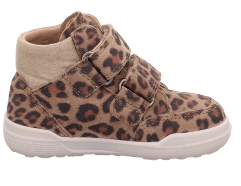 Seitenansicht des SUPERFIT Knöchelschuh Barfußschuh Modell 203-301 Leopardenmuster.