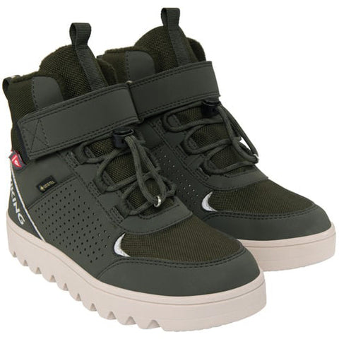 Leichtes und atmungsaktives Design, das den Fuß trocken und angenehm warm hält während des Tragens