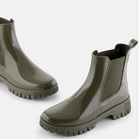 Bequeme, wasserdichte Gummistiefel in Peachtönen mit elastischen Einsätzen für optimalen Tragekomfort