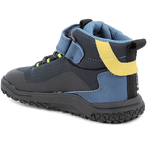 Der hochwertige Primigi GORE-TEX Knöchelschuh Grander in navy, blau und buttergelb für optimalen Wetterschutz und langlebigen Tragekomfort