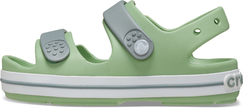  Close-up of CROCS CROCBAND™ CRUISER SANDALE 209424-3WD in salbei color with durable and lightweight construction, perfect for outdoor activities
