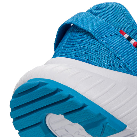 VIKING Halbschuh AERY BREEZE - ozean is a durable and waterproof ocean blue half shoe with breathable design for outdoor activities and adventures