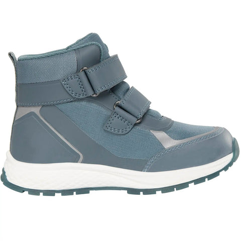 Seitenansicht eines rauchblauen Viking TEX Knöchelschuh Equip Glow WP 2V mit zwei Klettverschlüssen und weißer Sohle.