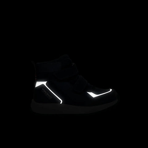 Seitenansicht des Viking TEX Knöchelschuh EQUIP GLOW WP 2V in rauchblau mit reflektierenden Akzenten.