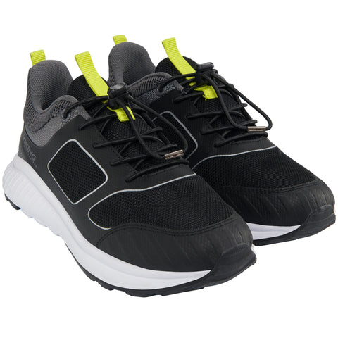  Durable and stylish footwear for all-weather adventures 