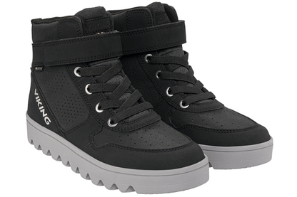 Schwarzer VIKING Knöchelschuh FLEEK WARM GTX mit GORE-TEX-Membran für Wasserdichtigkeit