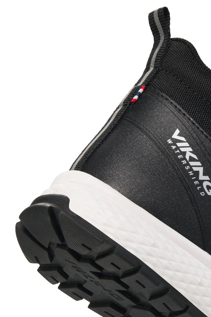 Schwarzer Knöchelschuh von VIKING TEX mit flexibler Passform dank BOA-Verschluss