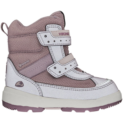 Viking Gore-Tex Stiefel Play II Reflective GTX in flieder, a high-quality, waterproof, and reflective boot for outdoor activities and adventures