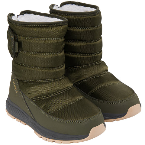 VIKING TEX Stiefel EQUIP PULL-ON WARM 1V - OLIV, a high-quality pair of olive-colored pull-on boots designed for maximum warmth and comfort in cold weather conditions