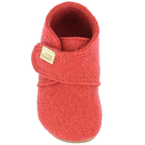 Cozy and stylish LIVING KITZBÜHEL Hausschuh 4609/0386 - himbeer slipper in vibrant raspberry color