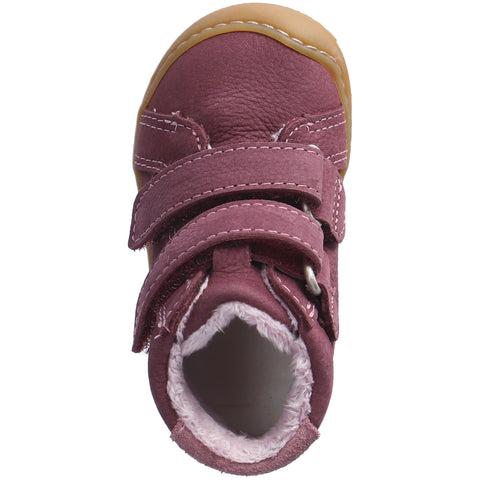 The RICOSTA Knöchelschuh GEDO - pflaume shoe's flexible and cushioned insole, providing all-day comfort for kids