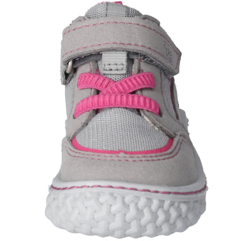  Atmungsaktives Material für Komfort und Bewegungsfreiheit 