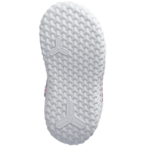  Modischer Look in grau und pink