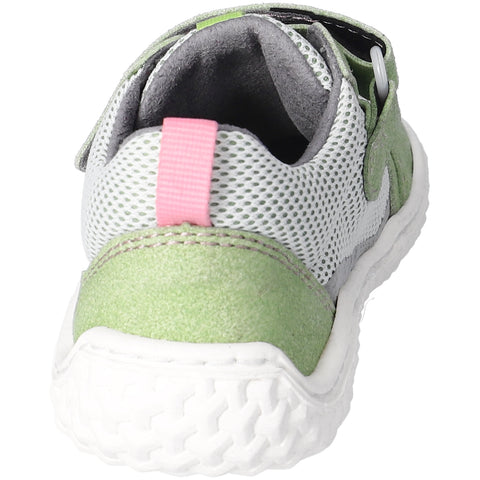  Schicke Sneaker in trendigen Farben 