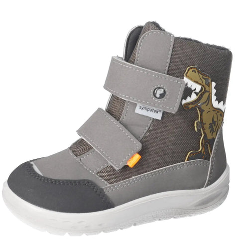 Nahaufnahme eines Ricosta Sympa-Tex Barfuß-Stiefel NEVIS, grau-schwarz mit Dino-Aufnäher und Klettverschluss