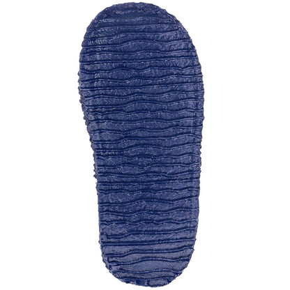 Weiche Hausschuhe in Dunkelblau für Kinder, mit farbigem Feuerwehrauto-Motiv von GIEßWEIN