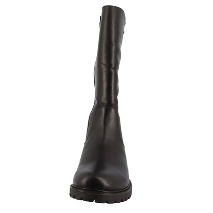 Detaillierte Nahaufnahme des schwarzen Textilstiefels ILARA von LURCHI TEX mit qualitativen Nähten und robustem Material