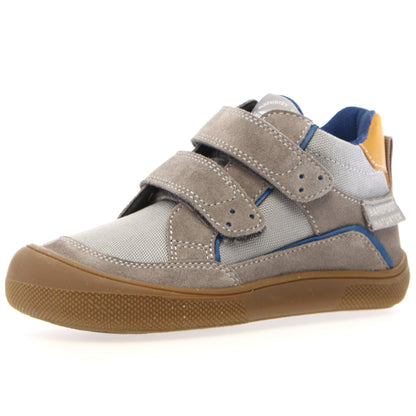 Natural beige and yellow barefoot ankle shoe for children, comfortable, lightweight, flexible, suitable for active play and outdoor adventures