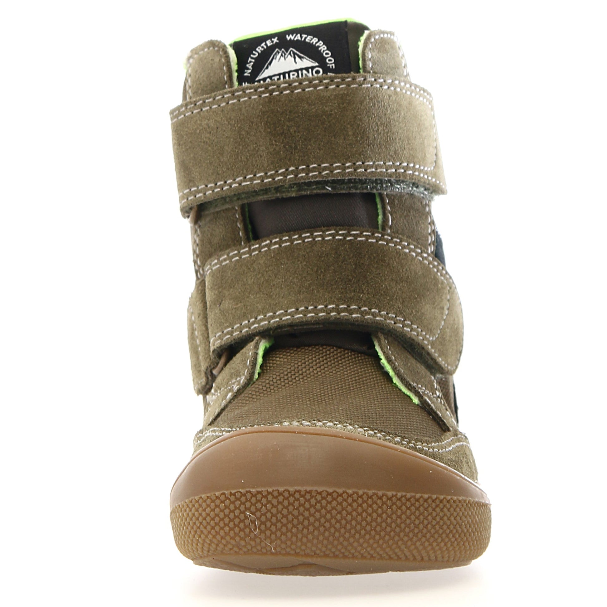 Naht- und Schnürdetails der NATURINO Barfuß Stiefel KODDAS in oliv und schwarz, die langlebigkeit und Stil vereinen