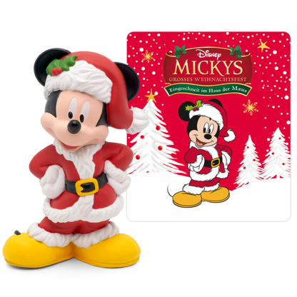 Micky Mouse in winterlicher Weihnachtskulisse mit festlicher Dekoration